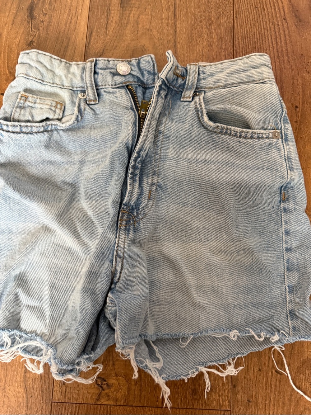 H&M denim shorts